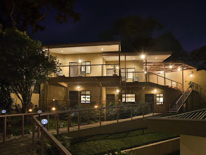 Out Of Bounds Hotel, Salitral