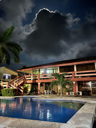 Hotel La Roca Del Mar