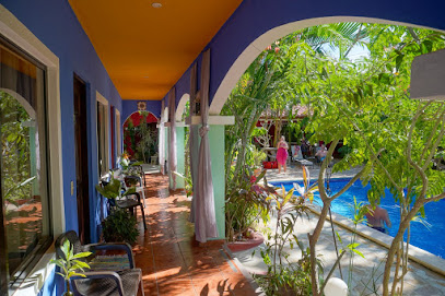 Conchal Hotel & Papaya Restaurant