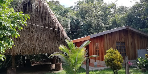 Cabinas La Reserva Matambú