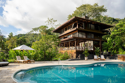 Playa Cativo Lodge