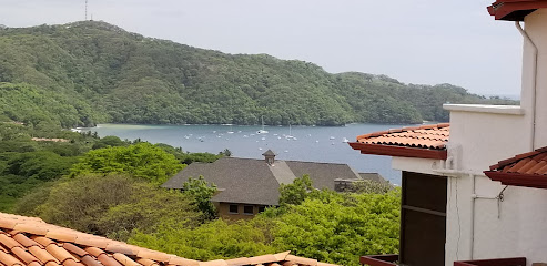 El Cacique Hotel